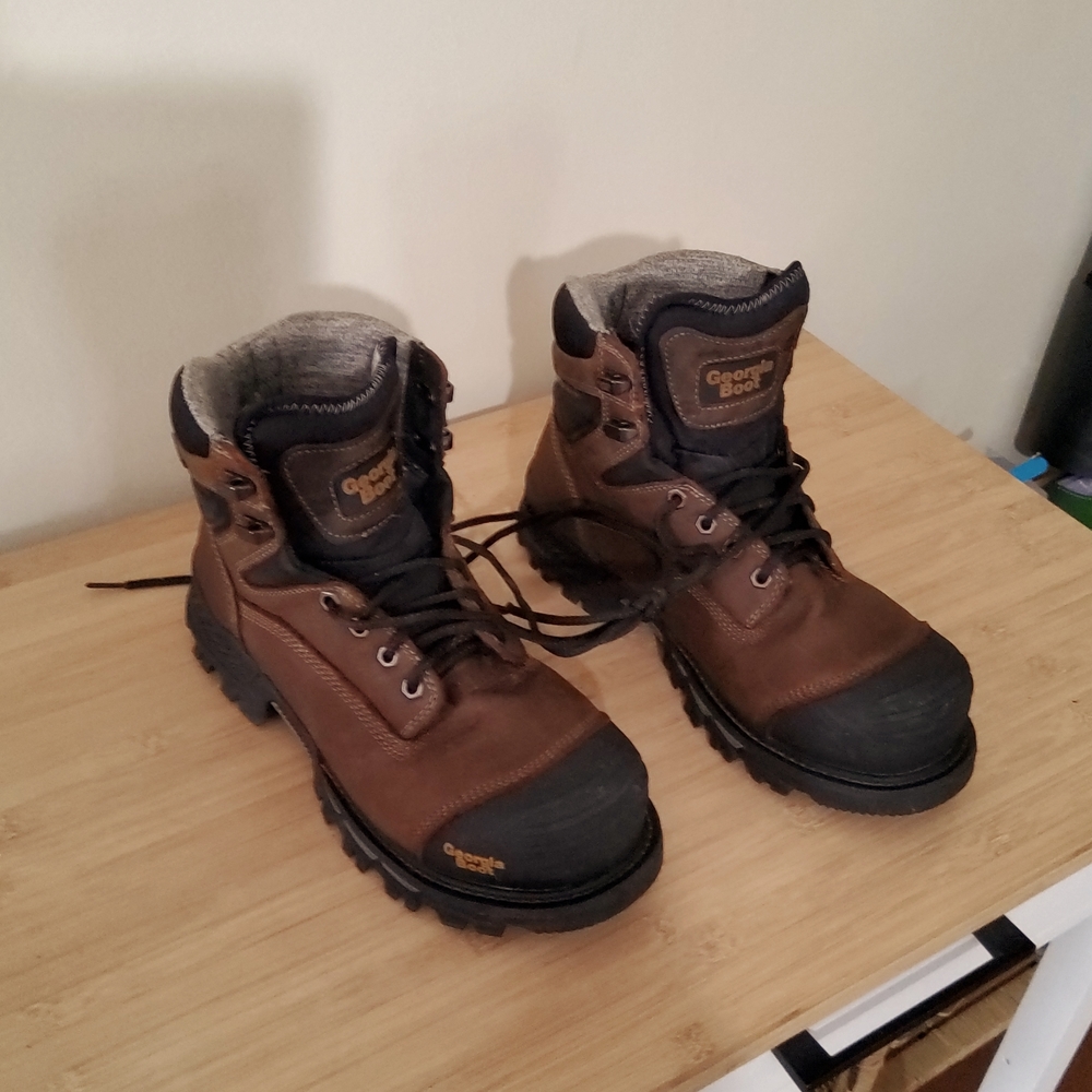 Mens boots